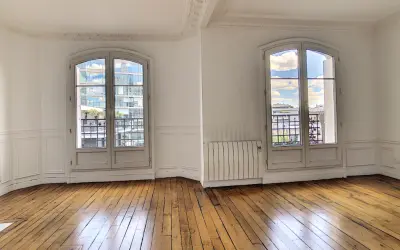 Appartement 1 647 €/mois PARIS (75015) photo 2