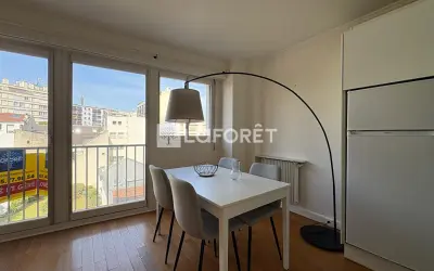 Appartement 1 695 €/mois PARIS (75015) photo 2