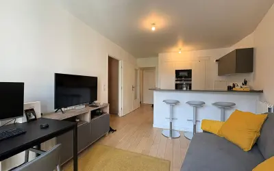 Appartement 1 750 €/mois PARIS (75015) photo 4