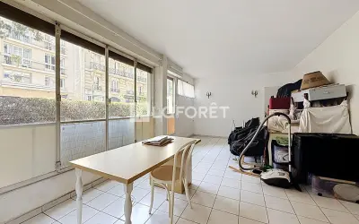 Appartement 550 000 € PARIS (75015) photo 2