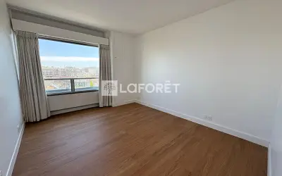 Appartement 2 950 €/mois PARIS (75015) photo 5