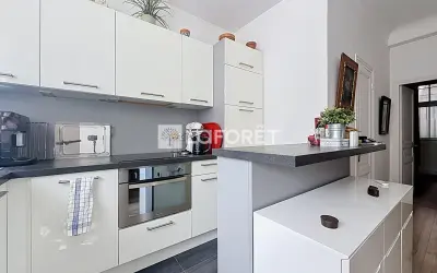 Appartement 360 000 € PARIS (75015) photo 2