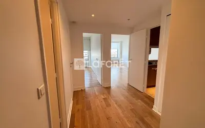 Appartement 2 130 €/mois PARIS (75015) photo 2