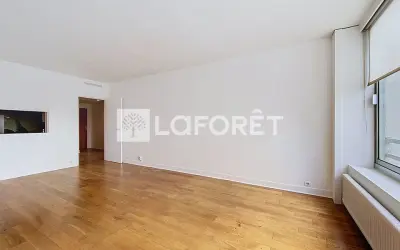 Appartement 2 130 €/mois PARIS (75015) photo 2