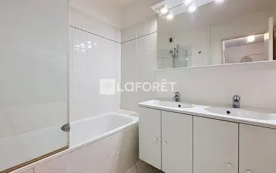 Appartement 2 680 €/mois PARIS (75015) photo 9