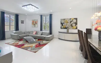 Maison 980 000 € BAILLY ROMAINVILLIERS (77700) photo 4