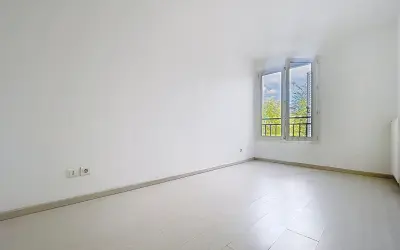 Appartement 890 €/mois MAGNY LE HONGRE (77700) photo 5