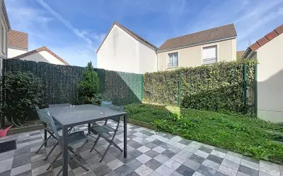 Maison 1 800 €/mois VILLENEUVE LE COMTE (77174) photo 4