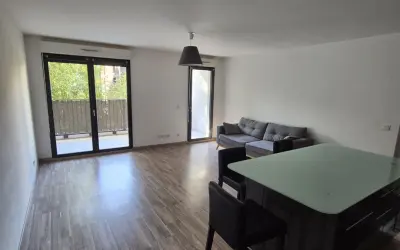 Appartement 1 063 €/mois RIS ORANGIS (91130) photo 4
