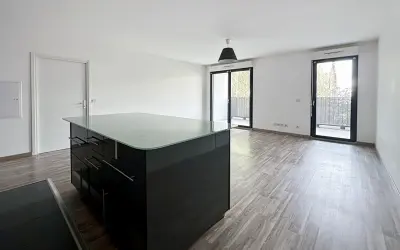 Appartement 1 063 €/mois RIS ORANGIS (91130) photo 6