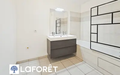Appartement 945 €/mois SAINTE GENEVIEVE DES BOIS (91700) photo 8