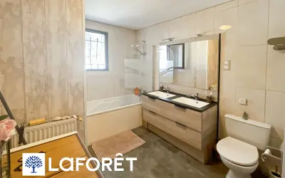 Maison 334 060 € SAINTE GENEVIEVE DES BOIS (91700) photo 8