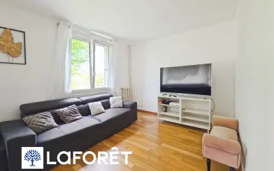 Appartement 163 500 € RIS ORANGIS (91130) photo 2
