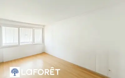 Appartement 128 060 € RIS ORANGIS (91130) photo 2