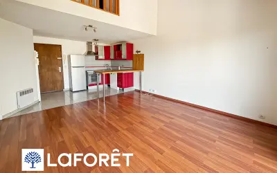 Appartement 800 €/mois STE GENEVIEVE DES BOIS (91700) photo 2