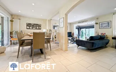 Maison 543 000 € SAINTE GENEVIEVE DES BOIS (91700) photo 2