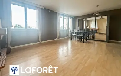 Appartement 1 100 €/mois RIS ORANGIS (91130) photo 4
