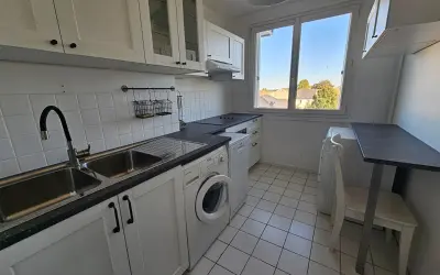 Appartement 1 100 €/mois RIS ORANGIS (91130) photo 7