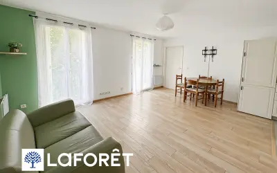 Appartement 860 €/mois SAINTE GENEVIEVE DES BOIS (91700) photo 2