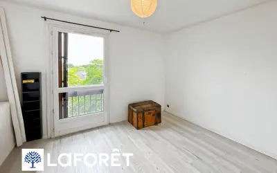 Appartement 187 560 € SAINTE GENEVIEVE DES BOIS (91700) photo 8