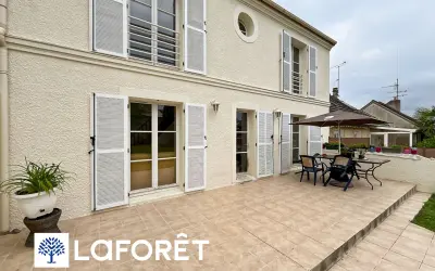 Maison 578 060 € VIRY CHATILLON (91170) photo 2
