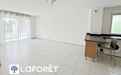 Appartement 249 000 € SAINTE GENEVIEVE DES BOIS (91700) photo 2