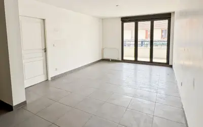 Appartement 880 €/mois SAINTE GENEVIEVE DES BOIS (91700) photo 6