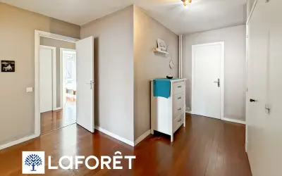Appartement 160 560 € RIS ORANGIS (91130) photo 6