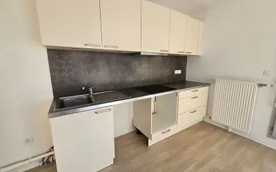 Appartement 947 €/mois EVRY COURCOURONNES (91000) photo 4