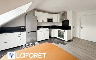Appartement 880 €/mois BALLAINVILLIERS (91160) photo 2
