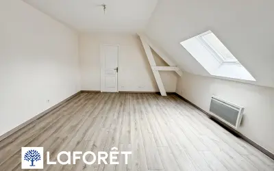 Appartement 880 €/mois BALLAINVILLIERS (91160) photo 4
