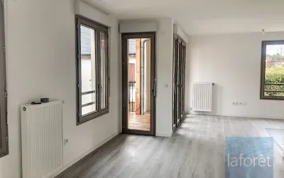 Appartement 1 080 €/mois ARPAJON (91290) photo 2