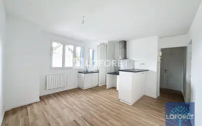 Appartement 766 €/mois ARPAJON (91290) photo 2