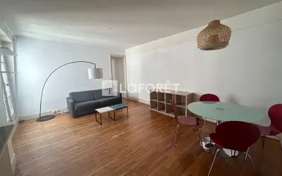 Appartement 2 235 €/mois PARIS (75010) photo 2