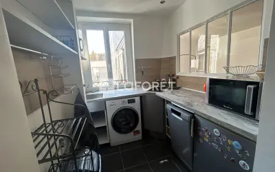 Appartement 2 235 €/mois PARIS (75010) photo 4