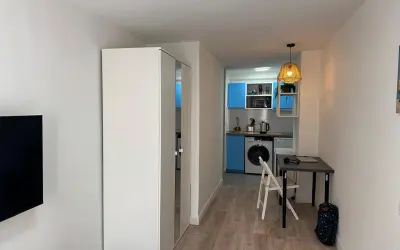 Appartement 1 035 €/mois PARIS (75010) photo 2