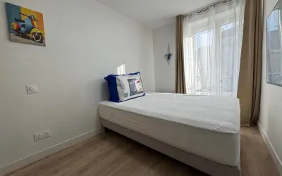 Appartement 1 035 €/mois PARIS (75010) photo 4