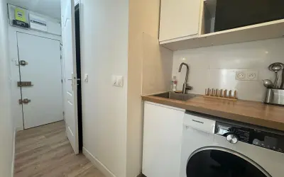 Appartement 1 035 €/mois PARIS (75010) photo 5