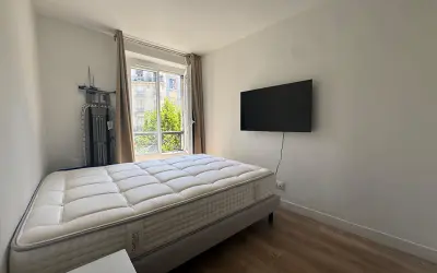 Appartement 1 035 €/mois PARIS (75010) photo 9