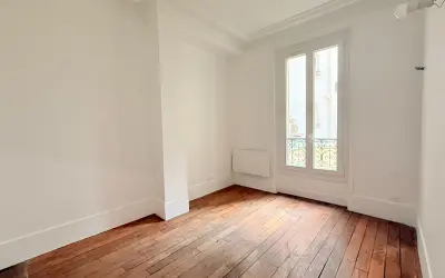 Appartement 1 650 €/mois PARIS (75018) photo 2