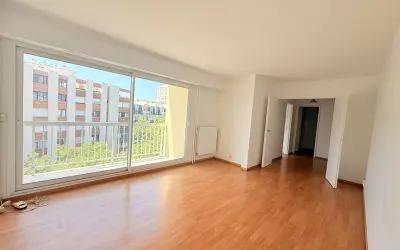 Appartement 1 350 €/mois PARIS (75018) photo 2