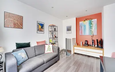 Appartement 1 285 €/mois PARIS (75010) photo 2