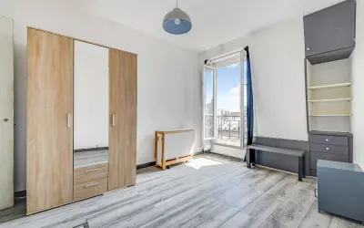Appartement 143 000 € PARIS (75018) photo 2