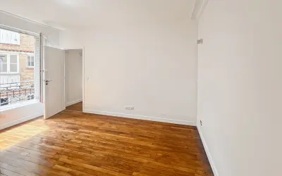 Appartement 572 000 € PARIS (75015) photo 2