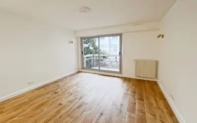 Appartement 436 800 € PARIS (75007) photo 2
