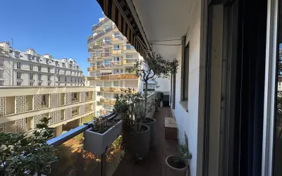 Appartement 2 729 €/mois PARIS (75011) photo 6
