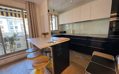 Appartement 2 729 €/mois PARIS (75011) photo 7
