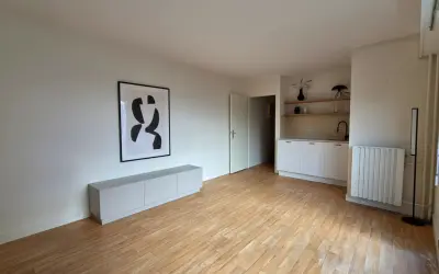 Appartement 304 000 € PARIS (75011) photo 2