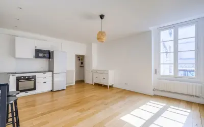 Appartement 640 000 € PARIS (75010) photo 5