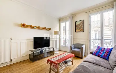 Appartement 403 100 € PARIS (75018) photo 2